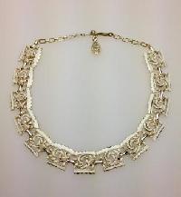 Vintage 50s Signed Jewelcraft Cream Enamel Fancy Link Goldtone Necklace 