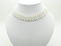 Vintage 50s Pretty and Feminine White Glass Bead Choker Necklace