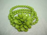 Chunky Green Flower Shaped Acrylic Pendant and Stretch Bracelet Set