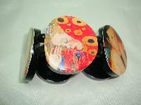 Vintage 70s Wide Ladies Faces Lucite Stretch Bracelet Unique and Chic