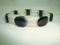 Vintage 70s Contemporary Black and White Glass Stretch Bracelet