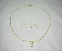 Beautiful Cultured Pearl Drop Pendant and Chain and Matching Earrings