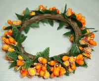 Vintage 50s Quirky Orange Berry Glass Bead & Green Garland Bracelet